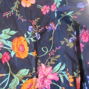Paisley & Gray Men's Shirt Size M / 16 Birds, Butterfly, Floral on Black   J535